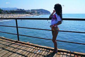 Local profile photo of Helen, 23, in California