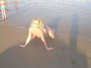 Tricia (29) | California No-Strings Dating and Messaging