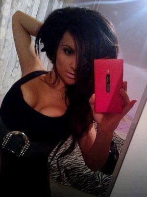 Katherine, 20, Wisconsin | Younger Adult Woman Seeking Older Men