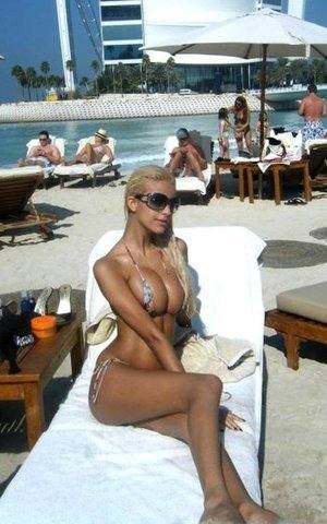 Clarissa (29) in California | Private Adult Dating Profile