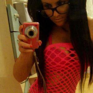 Latoya, 26, Oregon | Younger Adult Woman Seeking Older Men