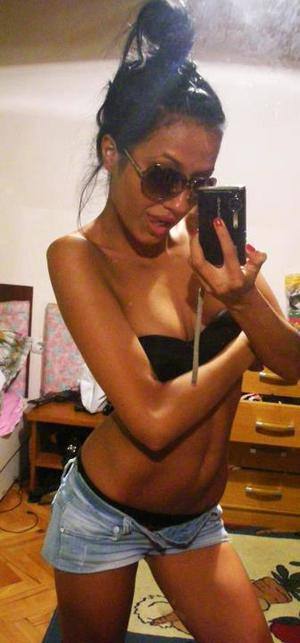 Meet Ashlie (20) from Wisconsin | No-Strings Adult Dating