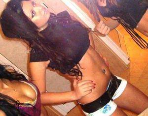 Tina, 27, Honolulu, HI local dating profile photo