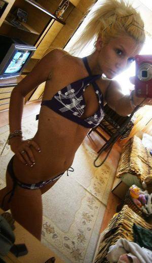 Meet Emily (26) from New Jersey | NSA Casual Encounters