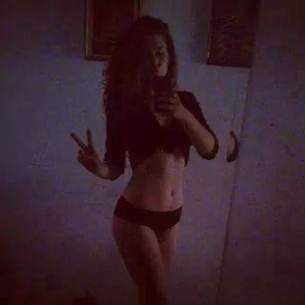 Adult dating profile photo of Kara (27) in Miami, FL