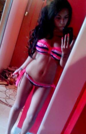 Jade, 29, Virginia | No Commitment Dating Profile