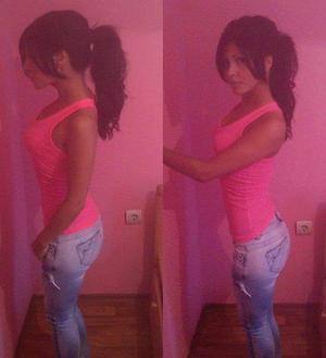 Madelynn (22) in Quebec | No-Strings Adult Dating