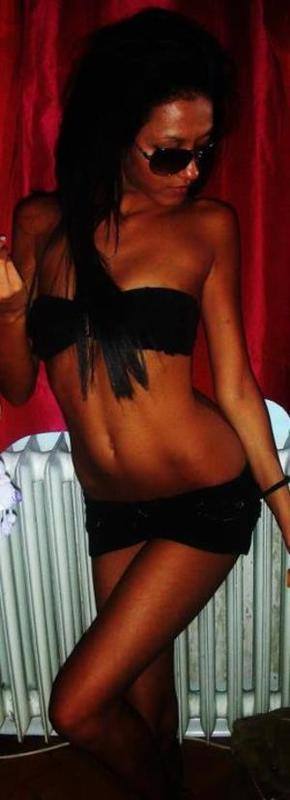 Carmen, 27, profile image for Los Angeles, CA dating page