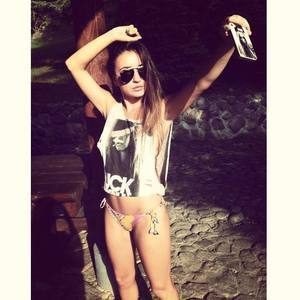 Devin (23) in Alberta | No-Strings Adult Dating