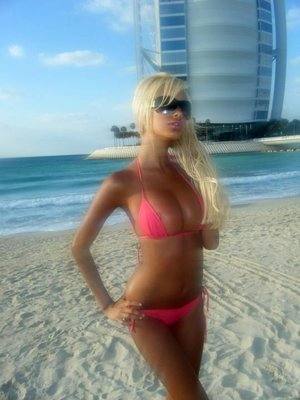 Ruth (28) in California | No-Strings Adult Dating
