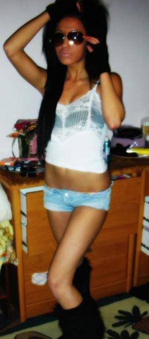 Ariana (20) from Coon Rapids, MN profile image