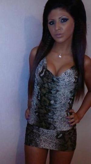 Connect with Meredith (19) | New Jersey NSA Hookups