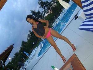 Local profile photo of Giovanna, 22, in Anniston, AL