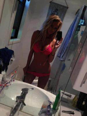 Kristen, 24, profile image for Los Angeles, CA dating page