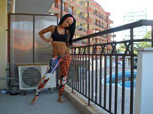 Connect with Laurie (26) | Quebec NSA Hookups