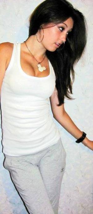 Candy, 21, Texas | No Commitment Dating Profile