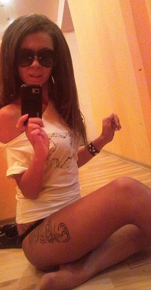 Katia (23) in Quebec | No-Strings Adult Dating