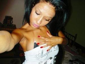 Rhiannon (23), Fayetteville, NC adult dating profile image