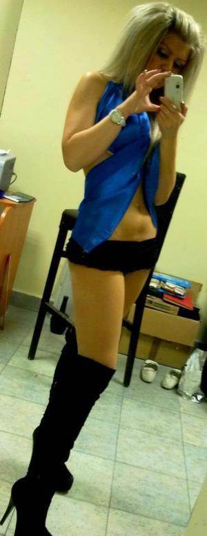 Sasha (19), Raleigh, NC adult dating profile image