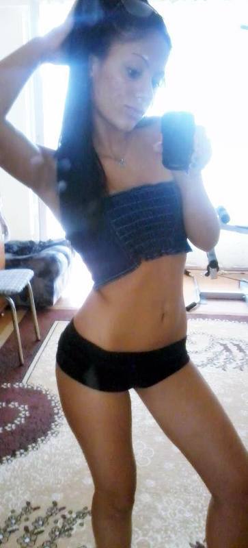 Connect with Selina (20) | California NSA Hookups