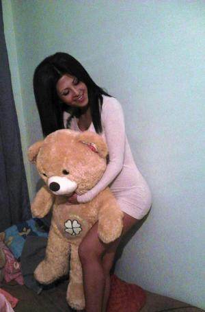 Dating profile image of Summer, age 24, Los Angeles, CA