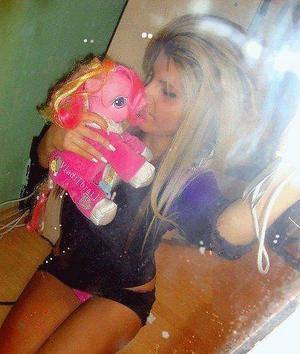 Meet Alissa (24) from Texas | NSA Casual Encounters