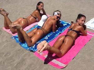 Antonia, 18, Wisconsin | No Commitment Dating Profile