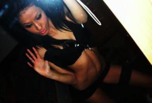 Meet local singles like Mahalia from Mccammon, Idaho who want to fuck tonight