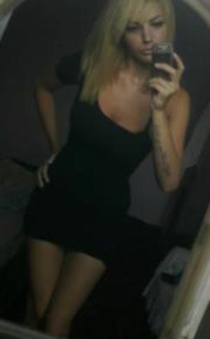 Sarita from Summerlin South, Nevada is looking for adult webcam chat