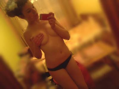 Lucille from Mulberry, Arkansas is looking for adult webcam chat