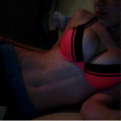 Loralee from  is looking for adult webcam chat