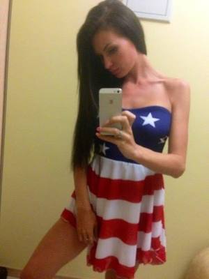 Tori from Endicott, New York is looking for adult webcam chat