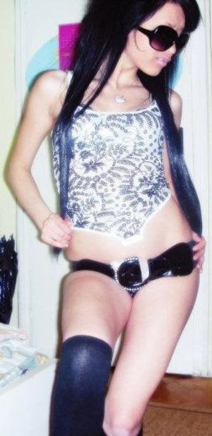 Cammie from Kemp, Oklahoma is looking for adult webcam chat