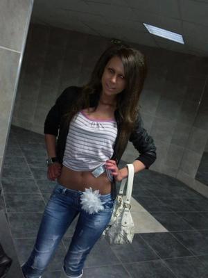 Digna from  is interested in nsa sex with a nice, young man