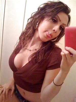 Ofelia from Indian Point, Missouri is interested in nsa sex with a nice, young man