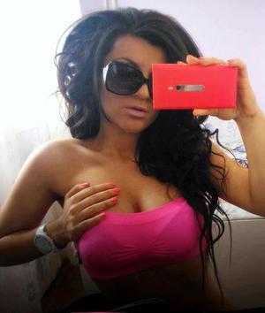 Jazmine from  is looking for adult webcam chat