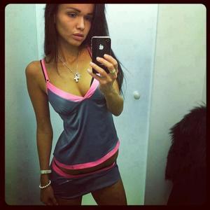 Dinah from  is looking for adult webcam chat