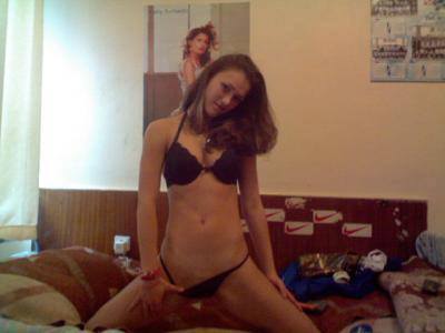 Calista from West Melbourne, Florida is looking for adult webcam chat