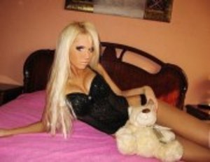 Liane from New Liberty, Kentucky is looking for adult webcam chat