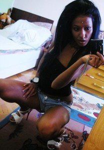 Simone from Massachusetts is interested in nsa sex with a nice, young man