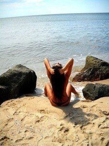 Looking for local cheaters? Take Victoria from Florida home with you